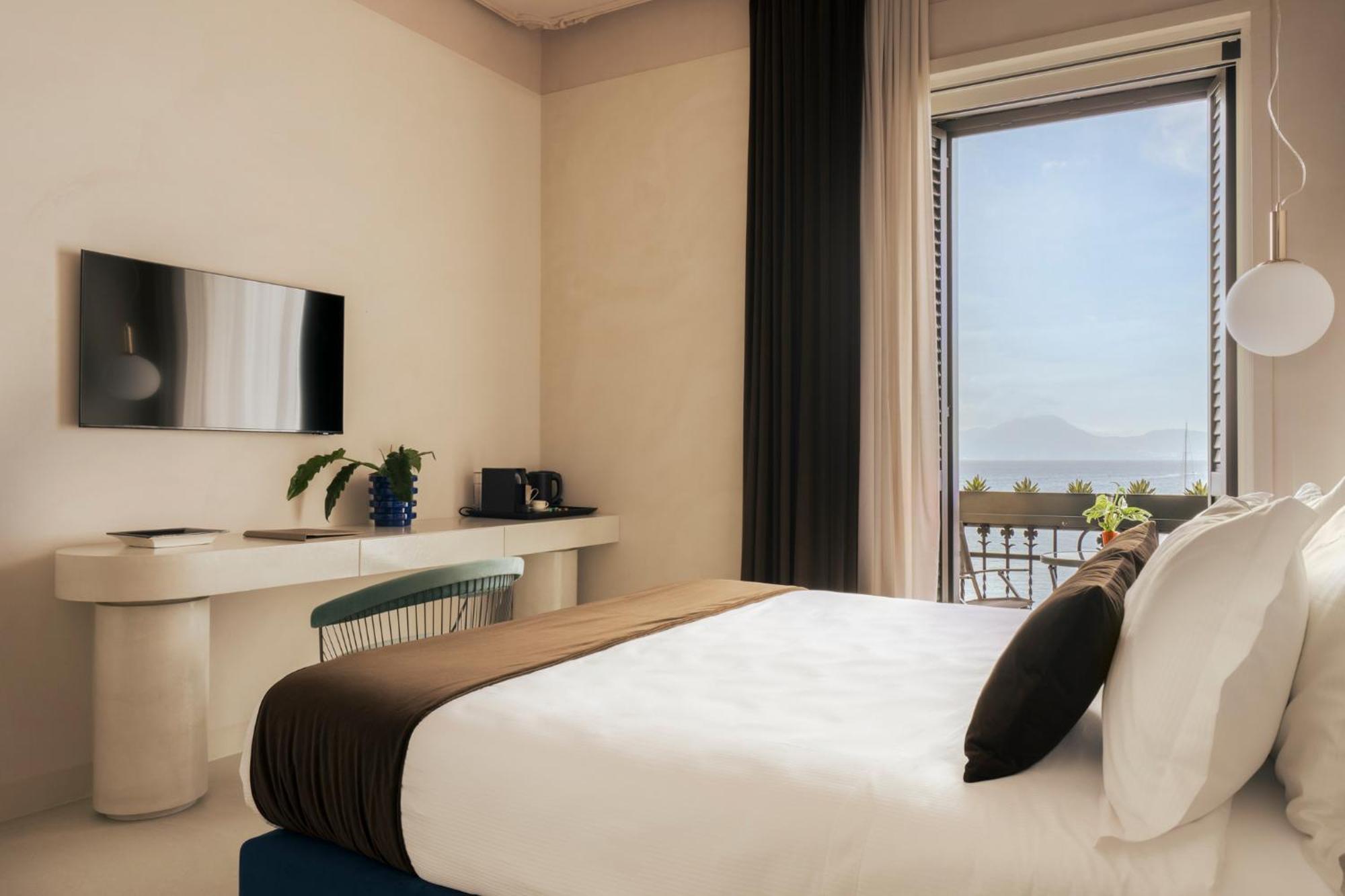 Demetra Luxury Suites Napoli Eksteriør billede
